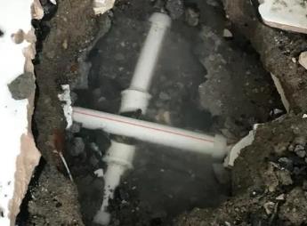 海东阳台漏水维修公司为您分享楼上楼下漏水怎么处理